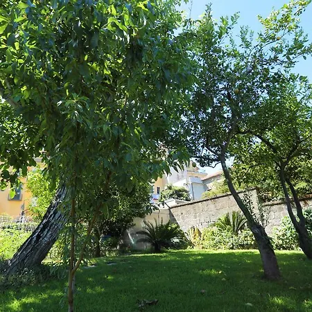 Oda ve Kahvaltı Ambrosio Relais