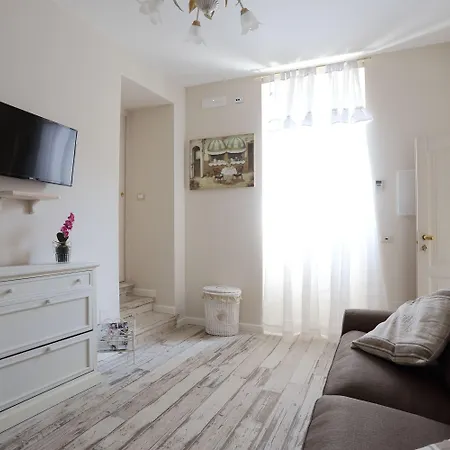 לינה וארוחת בוקר Ambrosio Relais סורנטו