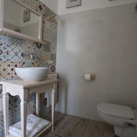 לינה וארוחת בוקר Ambrosio Relais סורנטו