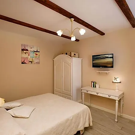 Ambrosio Relais