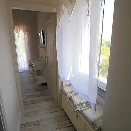 Ambrosio Relais فندق مبيت وإفطار